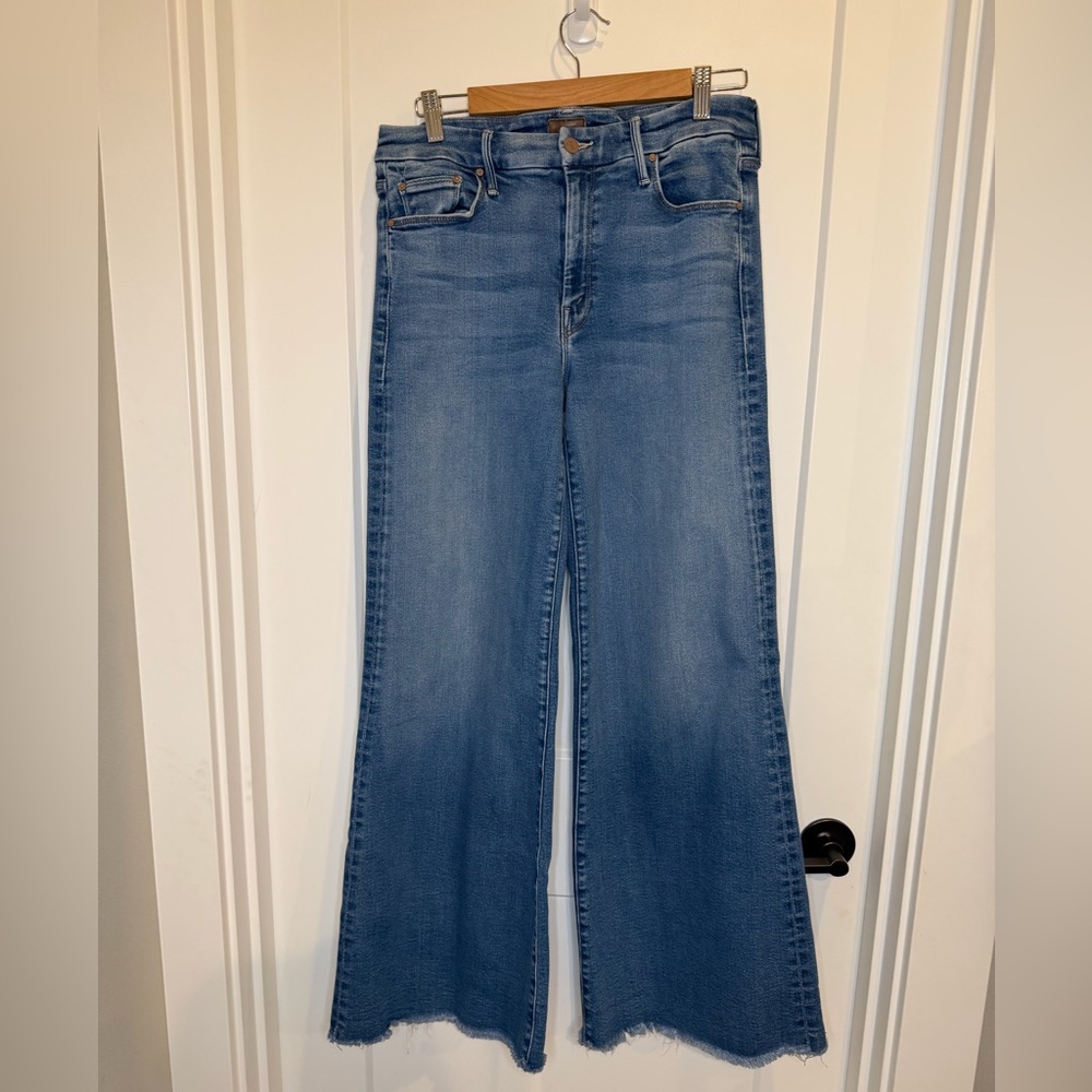 MOTHER the Roller Fray Jeans